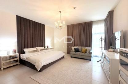 Villa - 5 Bedrooms - 7 Bathrooms for sale in West Yas - Yas Island - Abu Dhabi