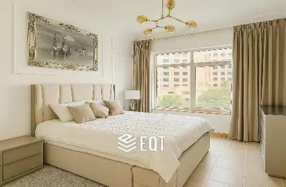 Apartment - 2 Bedrooms - 2 Bathrooms for rent in Al Hamri - Shoreline Apartments - Palm Jumeirah - Dubai