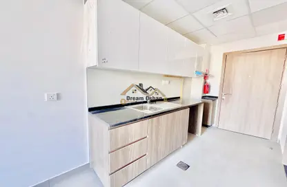 Apartment - 1 Bathroom for rent in Al Warsan 4 - Al Warsan - Dubai
