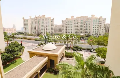 Apartment - 2 Bedrooms - 3 Bathrooms for sale in Al Basri - Shoreline Apartments - Palm Jumeirah - Dubai