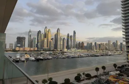 شقة - غرفة نوم - 1 حمام للبيع في برج Palace Beach ريزيدنس 1 - بالاس بيتش ريزيدنس - إعمار بيتشفرونت - دبي هاربور - دبي