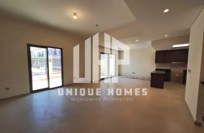 Townhouse - 3 Bedrooms - 4 Bathrooms for sale in Bloom Living - Zayed City (Khalifa City C) - Khalifa City - Abu Dhabi