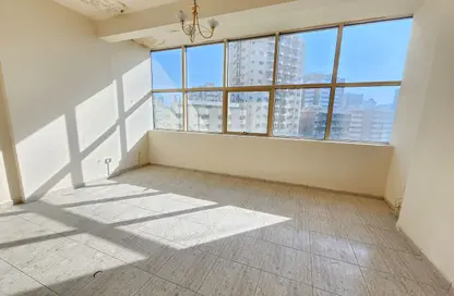 Apartment - 1 Bedroom - 1 Bathroom for rent in Al Wahda Building - Al Majaz 2 - Al Majaz - Sharjah