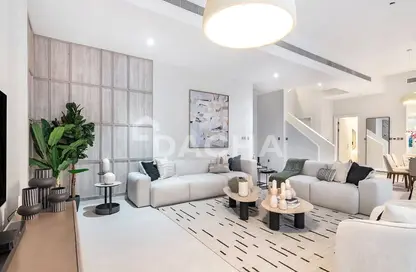 Villa - 5 Bedrooms - 5 Bathrooms for rent in Palma Residences - Palm Jumeirah - Dubai