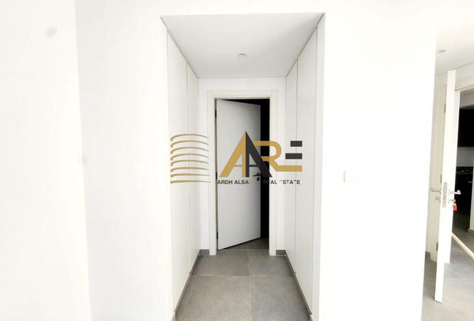 15605102 - Property Image 2