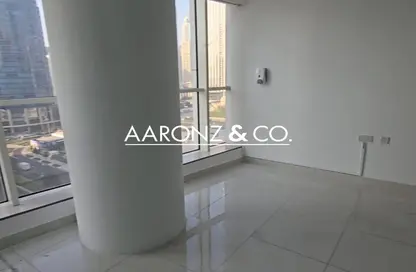 Office Space - Studio - 1 Bathroom for rent in Lake Central - Business Bay - Dubai