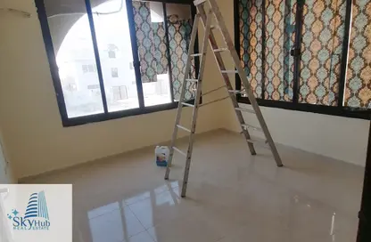 شقة - غرفة نوم - 1 حمام للايجار في الزهراء - أبوظبي