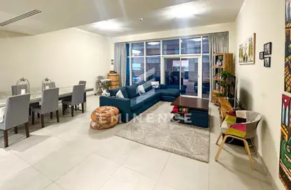 Apartment - 2 Bedrooms - 3 Bathrooms for sale in Marina Arcade Tower - Dubai Marina - Dubai