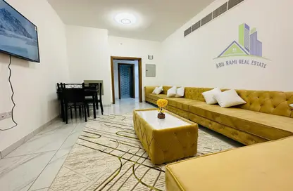 Living / Dining Room image for: Apartment - 2 Bedrooms - 2 Bathrooms for rent in Rawan Building - Al Naimiya - Al Nuaimiya - Ajman, Image 1