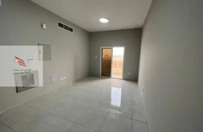 Apartment - 2 Bedrooms - 2 Bathrooms for rent in Al Jurf 3 - Al Jurf - Ajman Downtown - Ajman