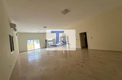 Villa - Studio - 5 Bathrooms for rent in Al Mushrif - Abu Dhabi