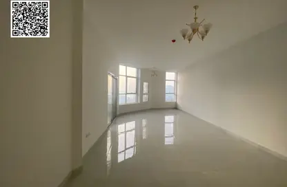 Apartment - 2 Bedrooms - 3 Bathrooms for rent in Al Rumailah 2 - Al Rumaila - Ajman