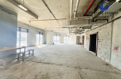 Shop - Studio - 2 Bathrooms for rent in Suha Creek Hotel Apartments - Culture Village - Dubai