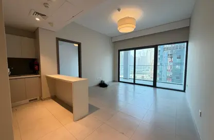 Apartment - 1 Bedroom - 2 Bathrooms for rent in SOL Avenue - Business Bay - Dubai