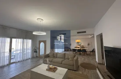 Townhouse - 4 Bedrooms - 3 Bathrooms for rent in The Townhouses at Al Hamra Village - Al Hamra Village - Ras Al Khaimah