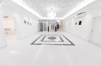 Villa - 6 Bedrooms - 7+ Bathrooms for rent in Madinat Al Riyad - Abu Dhabi