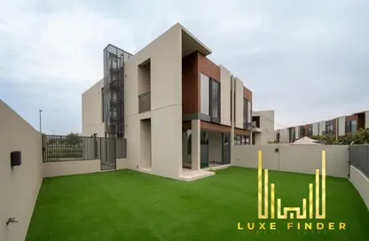 Townhouse - 4 Bedrooms - 5 Bathrooms for rent in Cherrywoods - Dubai Land - Dubai