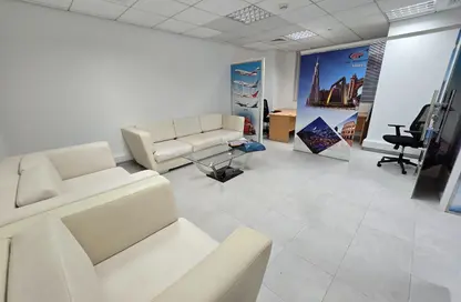 Office Space - Studio - 1 Bathroom for rent in Blue Tower - Sheikh Zayed Road - Dubai