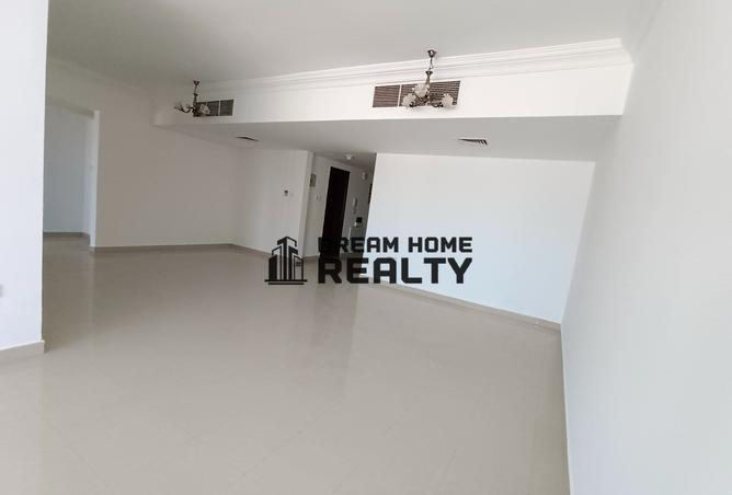 14431577 - Property Image 3