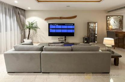 Apartment - 1 Bedroom - 2 Bathrooms for sale in Oceana Aegean - Oceana - Palm Jumeirah - Dubai