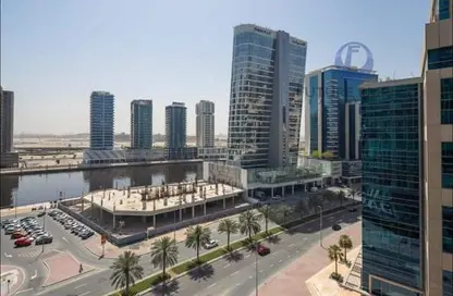 Apartment - 1 Bedroom - 2 Bathrooms for rent in DAMAC Majestine - Business Bay - Dubai