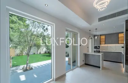 فيلا - 3 غرف نوم - 3 حمامات للايجار في الينابيع 9 - الينابيع - دبي