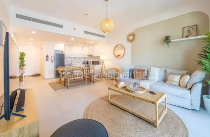 Apartment - 1 Bedroom - 2 Bathrooms for rent in Rahaal 1 - Madinat Jumeirah Living - Umm Suqeim - Dubai