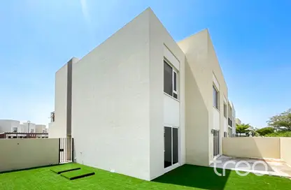 Apartment - 3 Bedrooms - 2 Bathrooms for rent in Urbana Stacked House Block 32 - EMAAR South - Dubai South (Dubai World Central) - Dubai