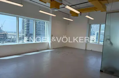 مكتب - استوديو - 1 حمام للايجار في برج بورلينجتون - الخليج التجاري - دبي
