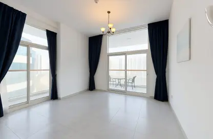 Apartment - 1 Bedroom - 2 Bathrooms for sale in Millennium Binghatti Residences - Business Bay - Dubai