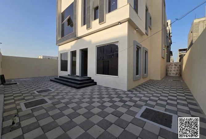 15418013 - Property Image 2