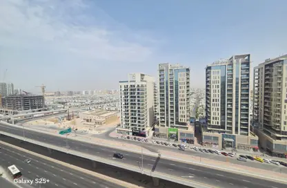 Apartment - 2 Bedrooms - 3 Bathrooms for rent in Azizi Star - Al Furjan - Dubai