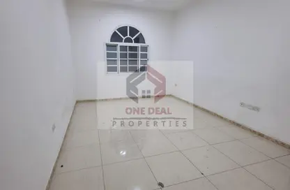 Apartment - 3 Bedrooms - 2 Bathrooms for rent in Al Jimi - Al Ain