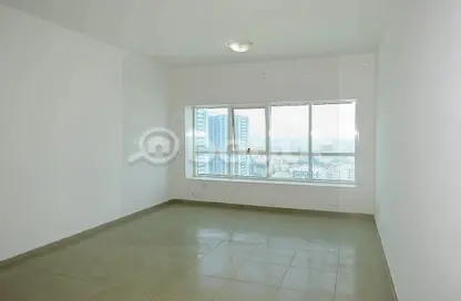 Apartment - 2 Bedrooms - 2 Bathrooms for rent in Ajman Corniche Road - Ajman