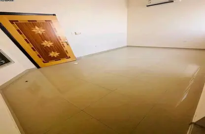 شقة - 1 حمام للايجار في بناية النافورة 1 - 2  الروضة - الروضة - عجمان