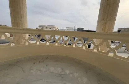 Apartment - 2 Bedrooms - 2 Bathrooms for rent in Madinat Al Riyad - Abu Dhabi