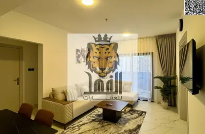 Apartment - 1 Bedroom - 2 Bathrooms for rent in Corniche Tower - Ajman Corniche Road - Ajman