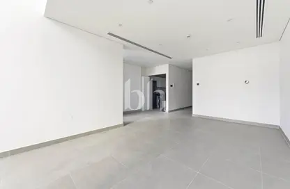 Apartment - 1 Bedroom - 2 Bathrooms for rent in Marina Arcade Tower - Dubai Marina - Dubai