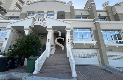 فيلا - 4 غرف نوم - 7 حمامات للايجار في قرية الفرسان - مدينة خليفة - أبوظبي