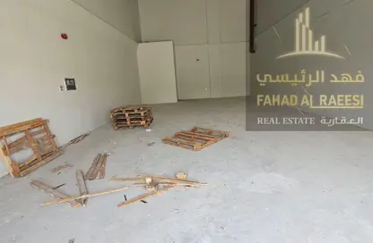 Warehouse - Studio - 1 Bathroom for rent in Ajman Industrial 1 - Ajman Industrial Area - Ajman