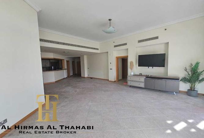 15196339 - صورة العقار 2