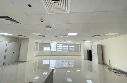 Office Space - Studio - 1 Bathroom for rent in Mazaya Business Avenue BB1 - Mazaya Business Avenue - Jumeirah Lake Towers - Dubai