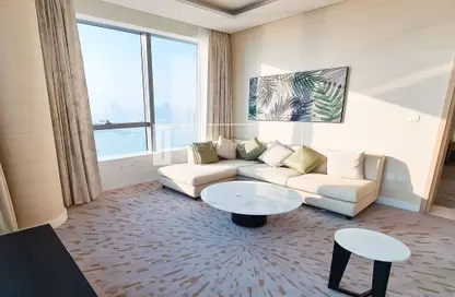 Apartment - 1 Bedroom - 2 Bathrooms for rent in The Palm Tower - Palm Jumeirah - Dubai