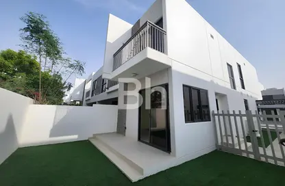 Townhouse - 5 Bedrooms - 6 Bathrooms for sale in Zinnia - The Roots DAMAC Hills 2 - Damac Hills 2 - Dubai
