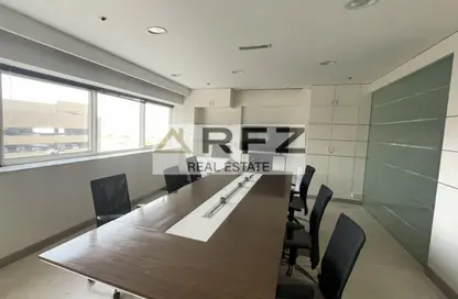 مكتب - استوديو - 1 حمام للايجار في فندق فيرمونت - شارع الشيخ زايد - دبي