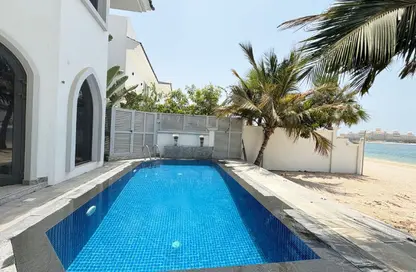 Villa - 5 Bedrooms - 6 Bathrooms for rent in Garden Homes Frond L - Garden Homes - Palm Jumeirah - Dubai