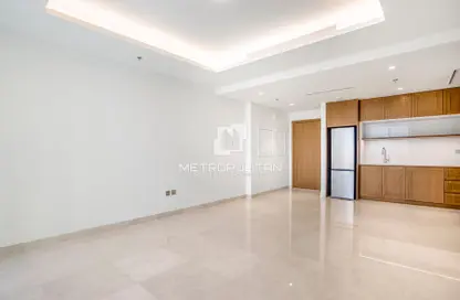 Apartment - 1 Bedroom - 1 Bathroom for rent in Palace Beach Residence - EMAAR Beachfront - Dubai Harbour - Dubai