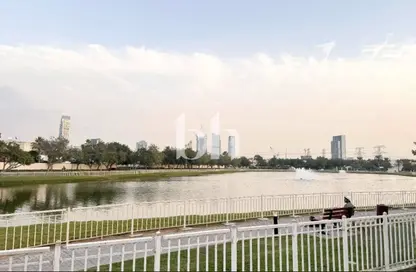 Villa - 4 Bedrooms - 5 Bathrooms for sale in Meadows 9 - Meadows - Dubai