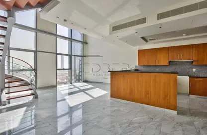 Apartment - 2 Bedrooms - 3 Bathrooms for rent in Central Park Residential Tower - Central Park Tower - DIFC - Dubai
