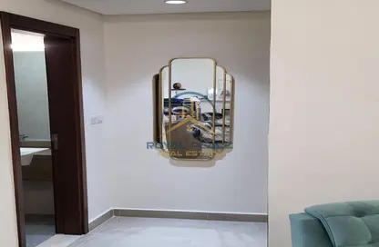 شقة - غرفة نوم - 2 حمامات للايجار في عزيزي شياستا ريزيدنسز - الفرجان - دبي
